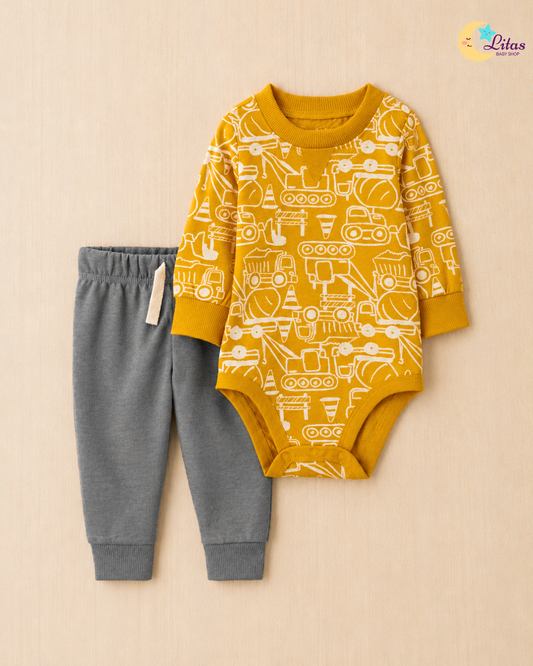 🚜 Original Carter’s Baby Boy 2-Piece Long-Sleeve Bodysuit & Pant Set – Construction Vehicles